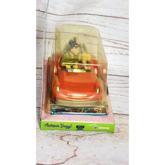 Vintage 2000 The Autopia Cars Disneyland Chevron Cars - Free Postcard & Stickers - Picture 11 of 16